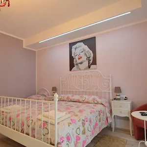  Affittacamere Residenza Chiesanuova Italia